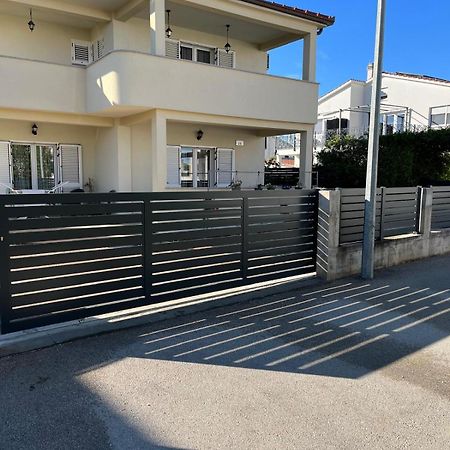 Apartments Vido Vodice Buitenkant foto