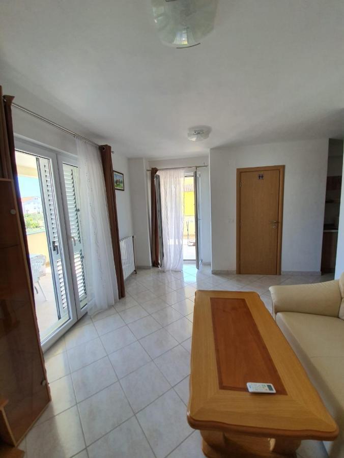 Apartments Vido Vodice Buitenkant foto
