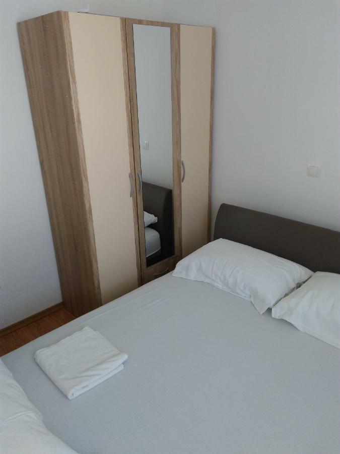 Apartments Vido Vodice Buitenkant foto